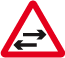 2-way-traafic-1-way-road